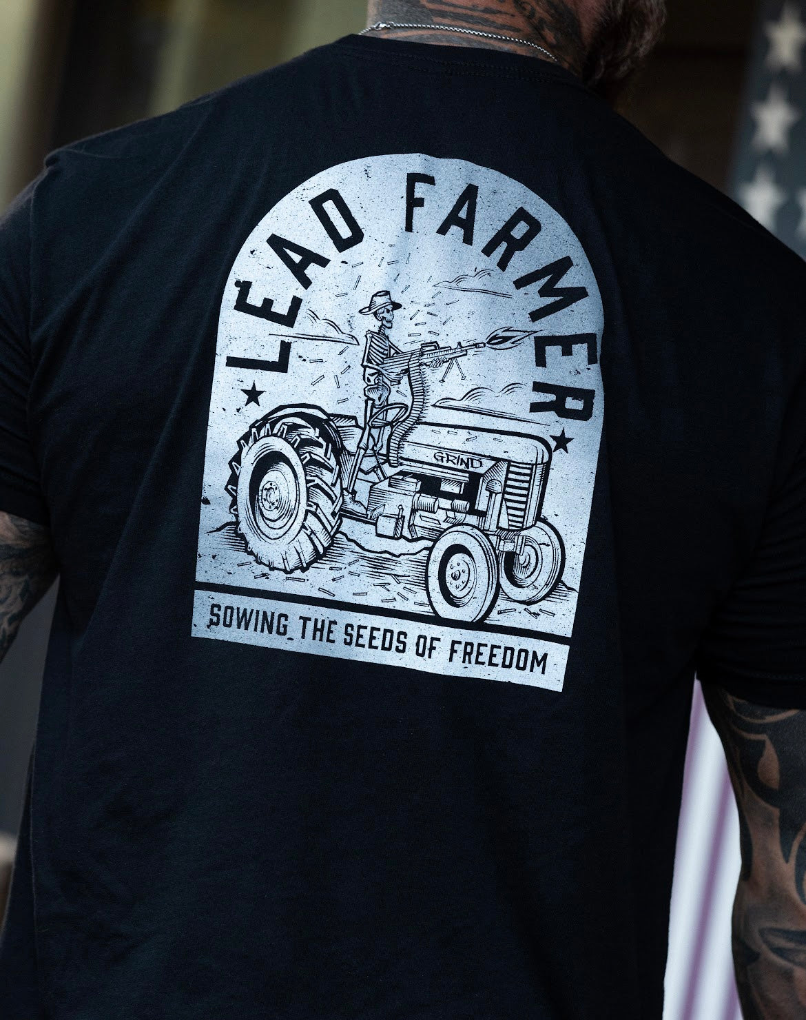 The Grind Athletics Graphic T-Shirt M / Black Lead Farmer