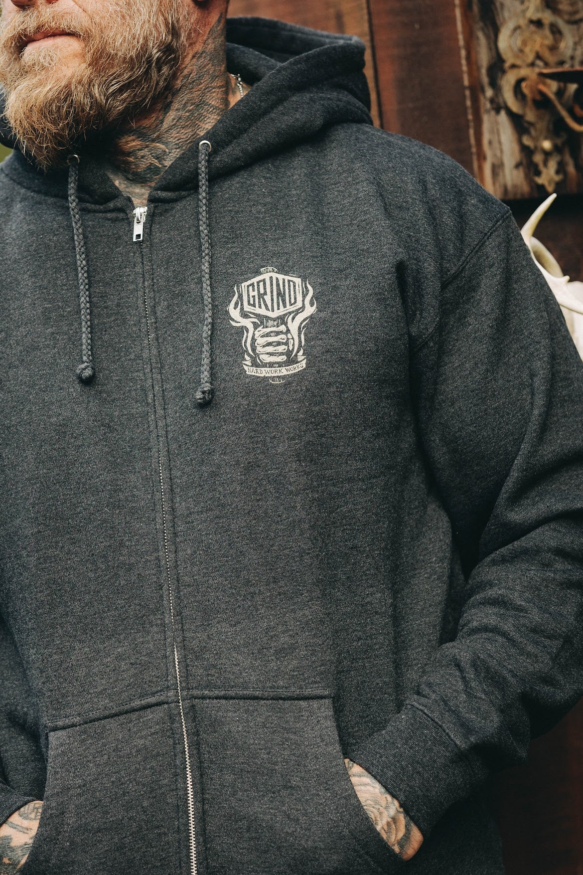 The Grind Athletics Sweatshirt Axe To Grind - Heavyweight Zip-Up Hoodie